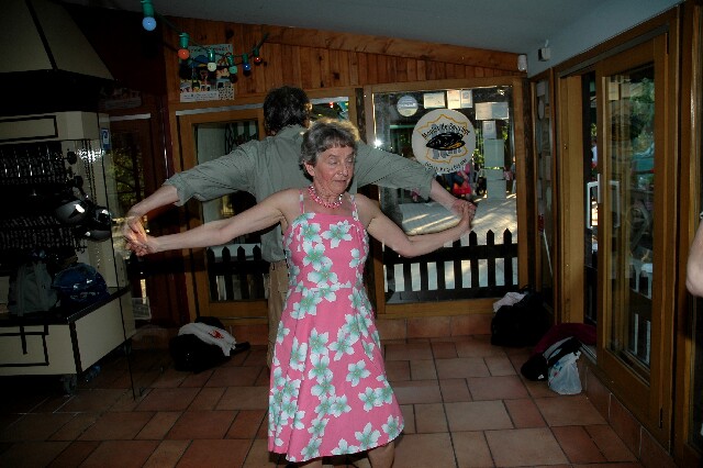 min 2006 06 11 guinguette mp 324